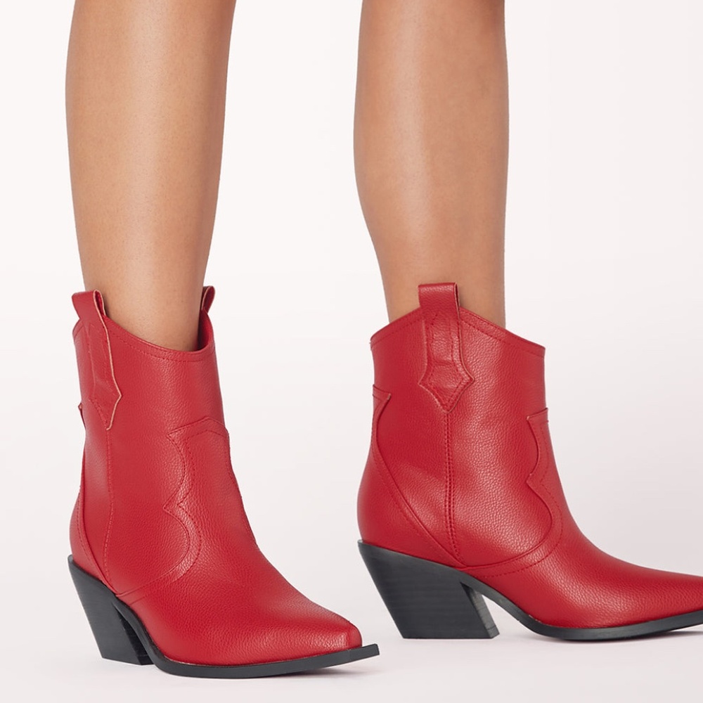 BILLINI ULIRA CHERRY BURNISHED booties